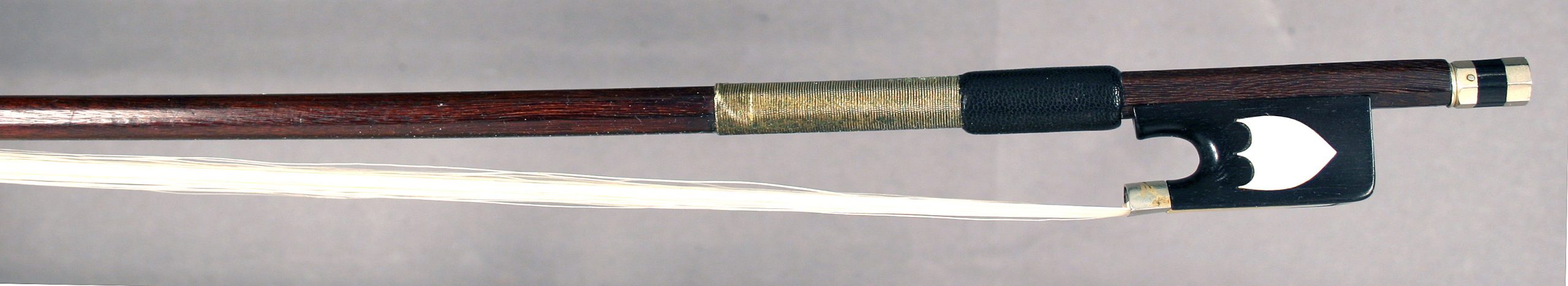 German violin bow by a member of Knopf family ca. 1850. - Image 4