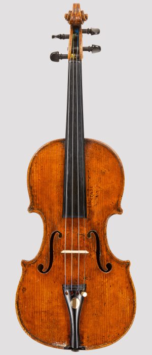 Italian violin by Lorenzo Ventapane made in Napoli circa 1810.