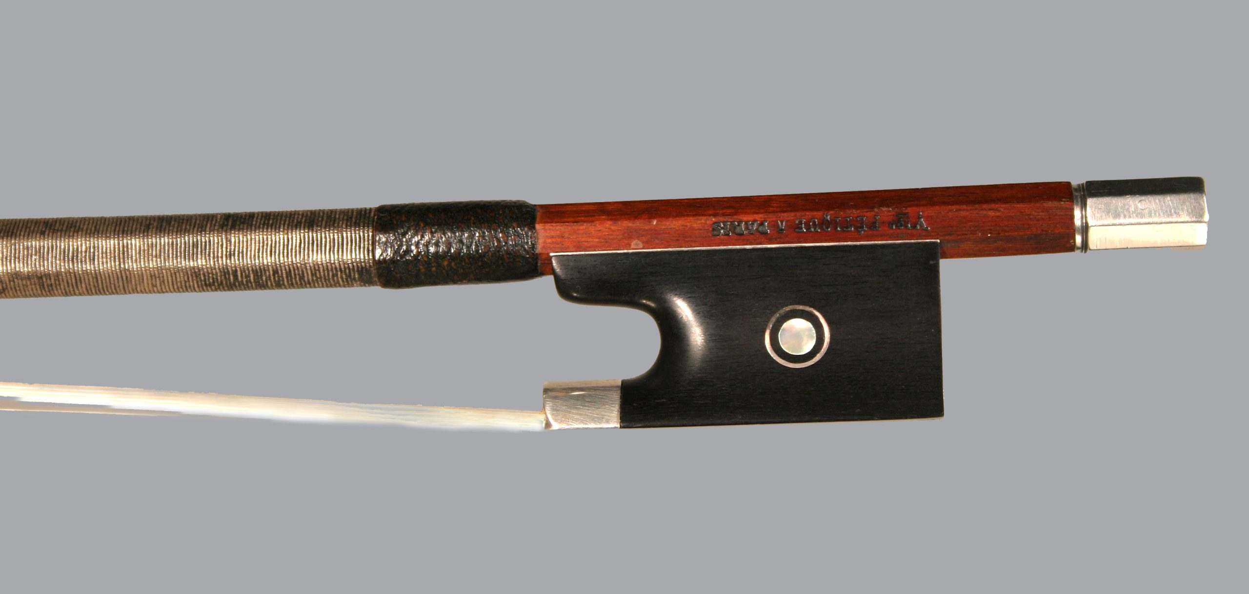 French violin bow made by Andre Richaume for and branded by Victor Fetique, 1931 Paris expo. - Image 2
